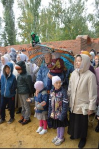 Совершено освящение крестов и куполов храма во имя апостола и евангелиста Иоанна Богослова г. Саратова