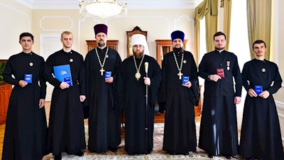 Митрополит Игнатий вручил церковные награды клирикам епархии и сотрудникам епархиального управления