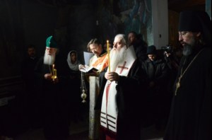 За Божественной литургией в Никольском храме в Софии, завершающей мероприятия памяти архиепископа Серафима (Соболева), молился Святейший Патриарх Болгарский Неофит