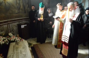 За Божественной литургией в Никольском храме в Софии, завершающей мероприятия памяти архиепископа Серафима (Соболева), молился Святейший Патриарх Болгарский Неофит