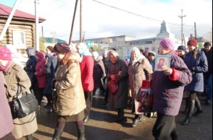 В Хвалынске в День народного единства прошел крестный ход