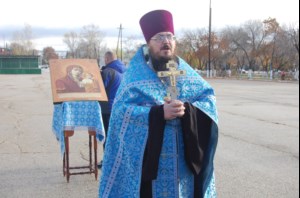В Хвалынске в День народного единства прошел крестный ход