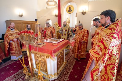 В Саратове почтили память святых равноапостольных Кирилла и Мефодия