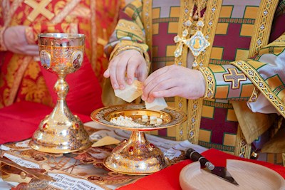 В Саратове почтили память святых равноапостольных Кирилла и Мефодия