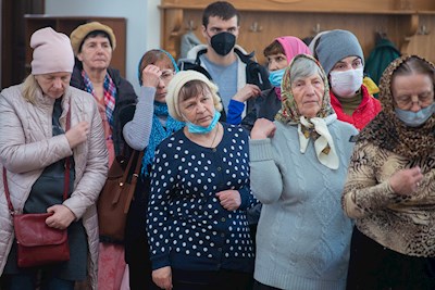 Митрополит Игнатий совершил Божественную литургию в храме в честь Рождества Христова г. Саратова
