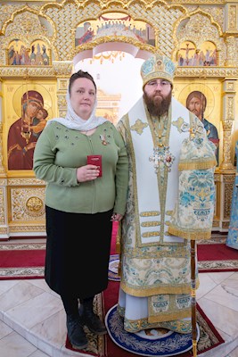 Митрополит Игнатий совершил Божественную литургию в храме в честь Рождества Христова г. Саратова