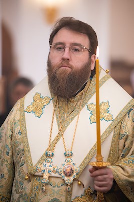 Митрополит Игнатий совершил утреню с чтением акафиста Пресвятой Богородице в Свято-Алексиевском женском монастыре г. Саратова