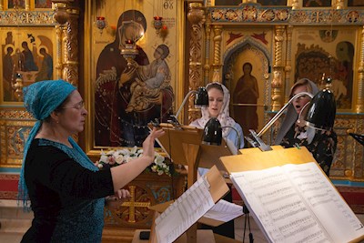 Митрополит Игнатий совершил утреню с чтением акафиста Пресвятой Богородице в Свято-Алексиевском женском монастыре г. Саратова
