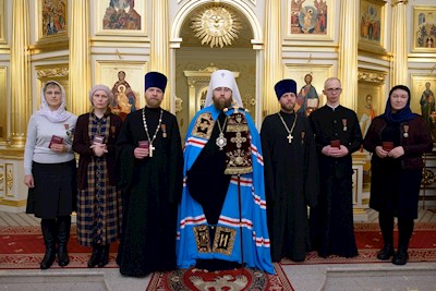 Митрополит Игнатий совершил ночную Божественную литургию в храме апостола и евангелиста Иоанна Богослова при СПДС