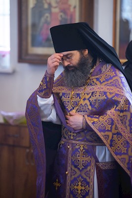 Митрополит Игнатий совершил Божественную литургию во Владимирском женском монастыре г. Вольска