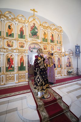 Митрополит Игнатий совершил Божественную литургию во Владимирском женском монастыре г. Вольска