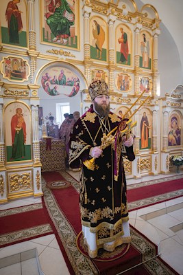 Митрополит Игнатий совершил Божественную литургию во Владимирском женском монастыре г. Вольска