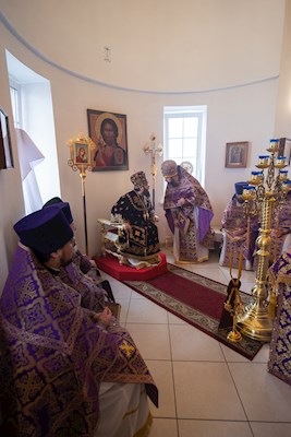 Митрополит Игнатий совершил Божественную литургию во Владимирском женском монастыре г. Вольска