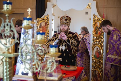 Митрополит Игнатий совершил Божественную литургию во Владимирском женском монастыре г. Вольска
