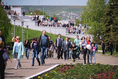 Митрополит Игнатий и губернатор региона возложили цветы в память о воинах Великой Отечественной войны