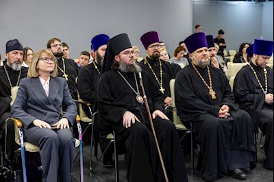 Выставка «Русская Голгофа» в Саратове