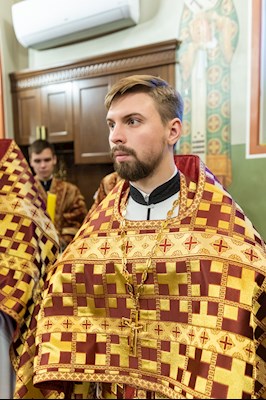 Архиереи Саратовской митрополии совершили Великое освящение храма великомученика Георгия Победоносца г. Покровска (Энгельса) и Божественную литургию в новоосвященном храме