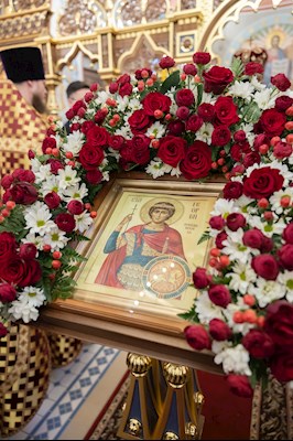 Архиереи Саратовской митрополии совершили Великое освящение храма великомученика Георгия Победоносца г. Покровска (Энгельса) и Божественную литургию в новоосвященном храме