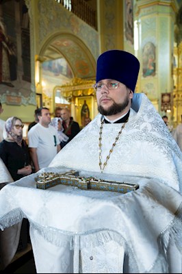 Божественная литургия в Покровском соборе г. Саратова
