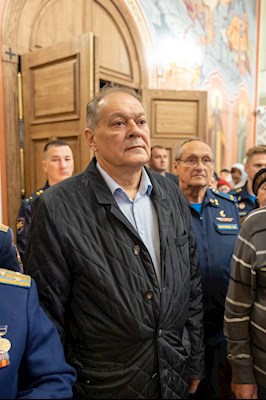 Архиереи Саратовской митрополии совершили Великое освящение храма великомученика Георгия Победоносца г. Покровска (Энгельса) и Божественную литургию в новоосвященном храме