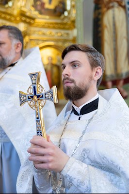 Божественная литургия в Покровском соборе г. Саратова