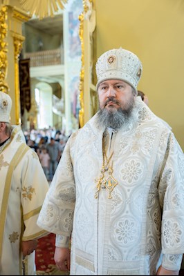 Божественная литургия в Покровском соборе г. Саратова