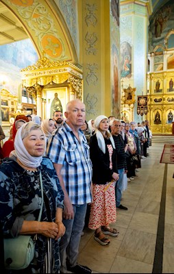 В день празднования Собора Саратовских святых совершено соборное архиерейское богослужение в Покровском соборе г. Саратова