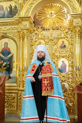 В день празднования Собора Саратовских святых совершено соборное архиерейское богослужение в Покровском соборе г. Саратова