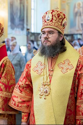 В день празднования Собора Саратовских святых совершено соборное архиерейское богослужение в Покровском соборе г. Саратова