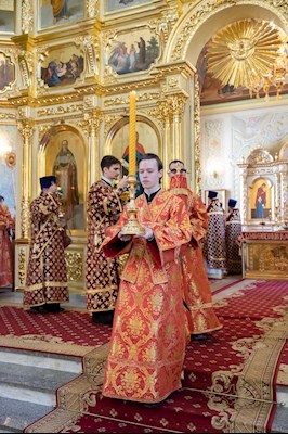 В день празднования Собора Саратовских святых совершено соборное архиерейское богослужение в Покровском соборе г. Саратова