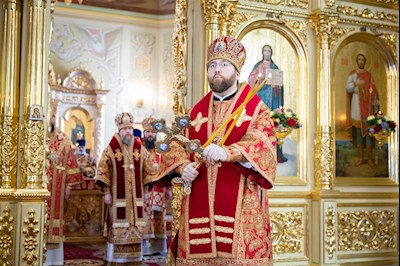 В день празднования Собора Саратовских святых совершено соборное архиерейское богослужение в Покровском соборе г. Саратова