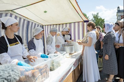 Божественная литургия в Покровском соборе г. Саратова