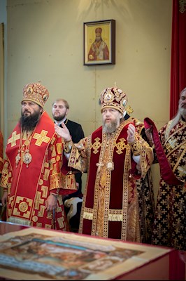 В день празднования Собора Саратовских святых совершено соборное архиерейское богослужение в Покровском соборе г. Саратова