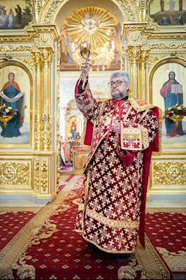 В день празднования Собора Саратовских святых совершено соборное архиерейское богослужение в Покровском соборе г. Саратова