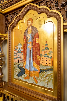 Архиереи Саратовской митрополии совершили Великое освящение храма великомученика Георгия Победоносца г. Покровска (Энгельса) и Божественную литургию в новоосвященном храме