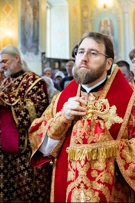 В день празднования Собора Саратовских святых совершено соборное архиерейское богослужение в Покровском соборе г. Саратова