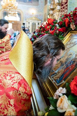 В день празднования Собора Саратовских святых совершено соборное архиерейское богослужение в Покровском соборе г. Саратова