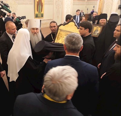 Божественная литургия в Храме Христа Спасителя