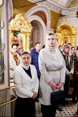 Ночная Божественная литургия в Свято-Троицком кафедральном соборе г. Саратова