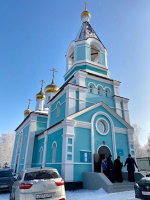 Митрополит Игнатий посетил Архиерейское подворье — храм святого благоверного князя Михаила Черниговского и боярина его Феодора на Увекском кладбище в г. Саратове