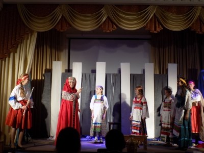 Театр-студия «Палитра радости» представила спектакль