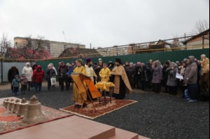 Совершен чин освящения колоколов храма, построенного в поселке Северный Ленинского района г. Саратова