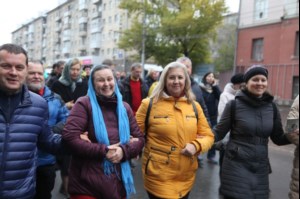 В крестном ходе в день празднования в честь Казанской иконы Божией Матери приняло участие около восьми тысяч человек