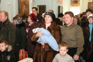 Божественная литургия в храме в честь Покрова Божией Матери г.Саратова