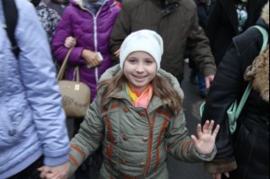 В крестном ходе в день празднования в честь Казанской иконы Божией Матери приняло участие около восьми тысяч человек
