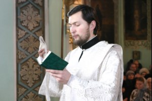 Божественная литургия в храме в честь Покрова Божией Матери г.Саратова