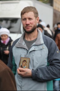 В крестном ходе в день празднования в честь Казанской иконы Божией Матери приняло участие около восьми тысяч человек