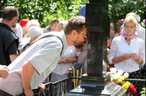Панихида на могиле епископа Вениамина (Милова)