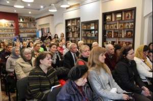 Состоялась презентация новой книги игумена Нектария (Морозова) о разных видах зависимости