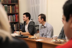В молодежном клубе «Ладья» обсудили проблему доступной среды для инвалидов
